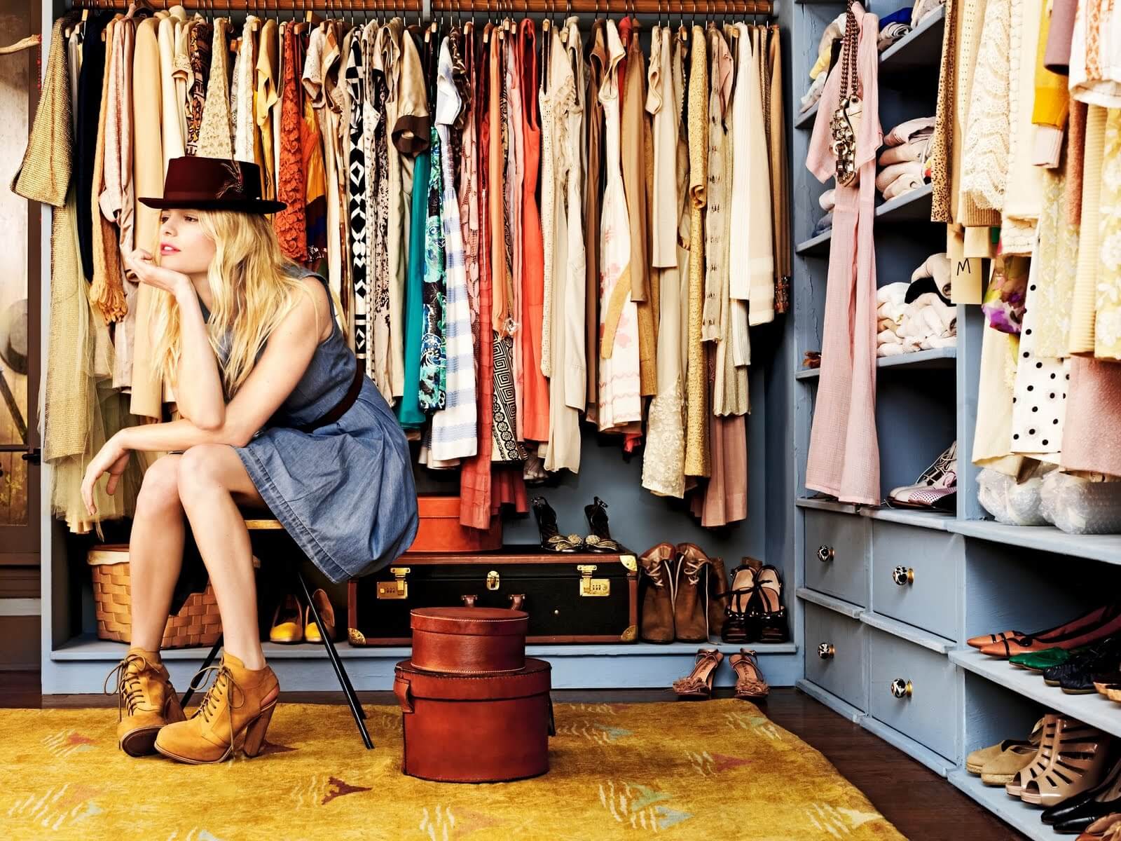 4-Great-Ways-to-Spring-Clean-Your-Fashion-Closet